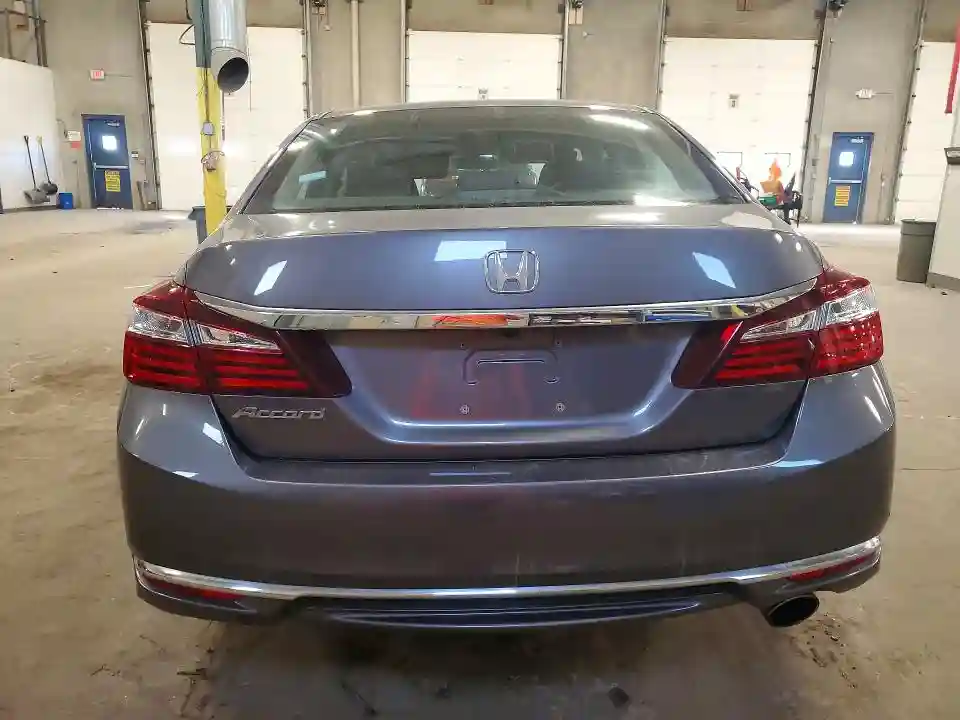 1HGCR2F36HA157135 2017 HONDA ACCORD LX-5