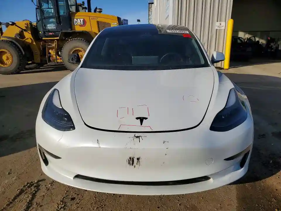 5YJ3E1EA5PF408088 2023 TESLA MODEL 3-4