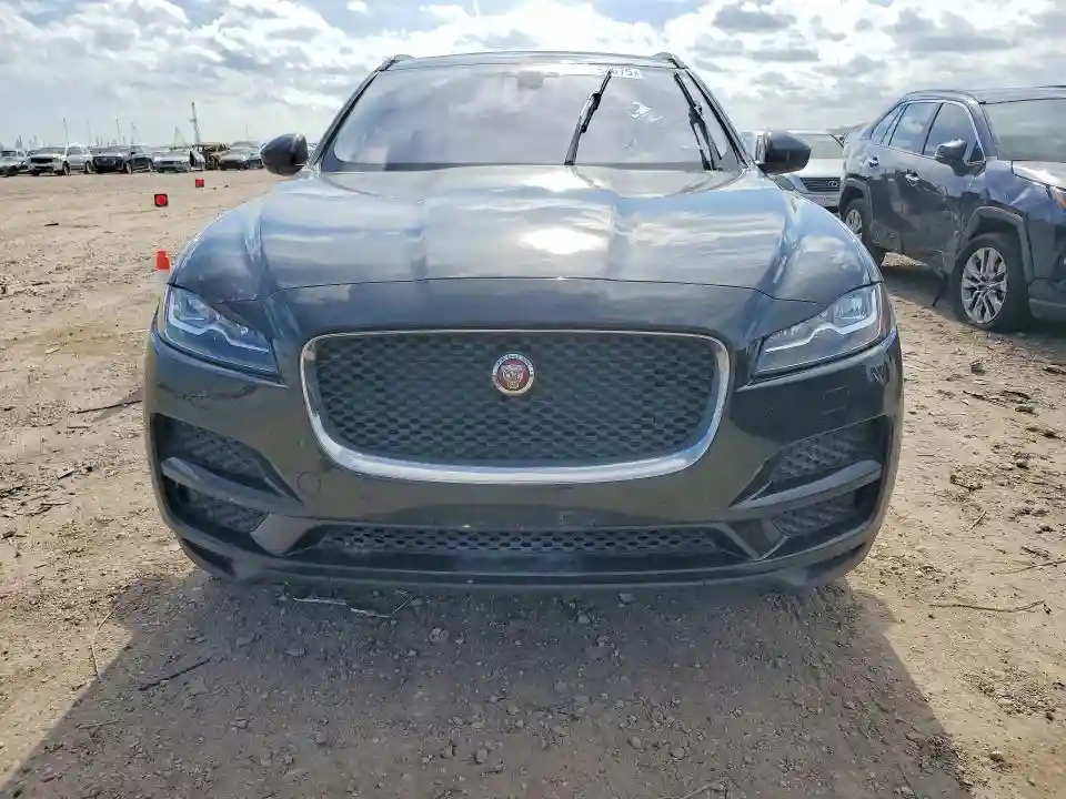 SADCK2BV2HA894931 2017 JAGUAR F-PACE-4