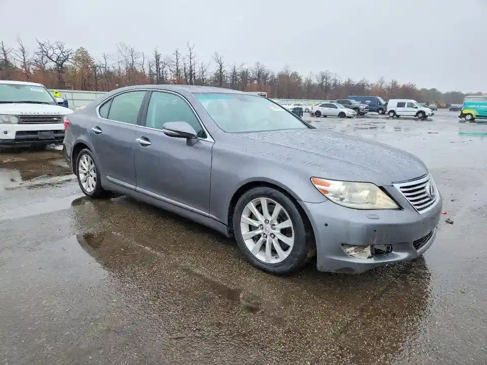 JTHCL5EF6C5015381 2012 LEXUS LS460-3