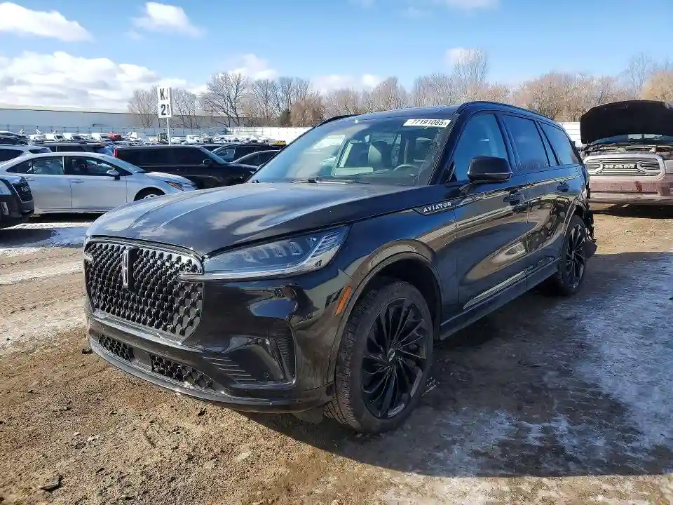 5LM5J7XC9SGL27219 2025 LINCOLN AVIATOR-0