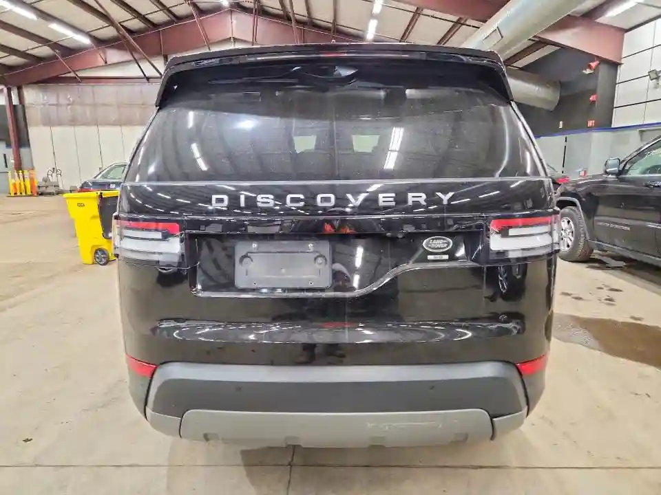 SALRG2RV9JA057928 2018 LAND ROVER DISCOVERY-5