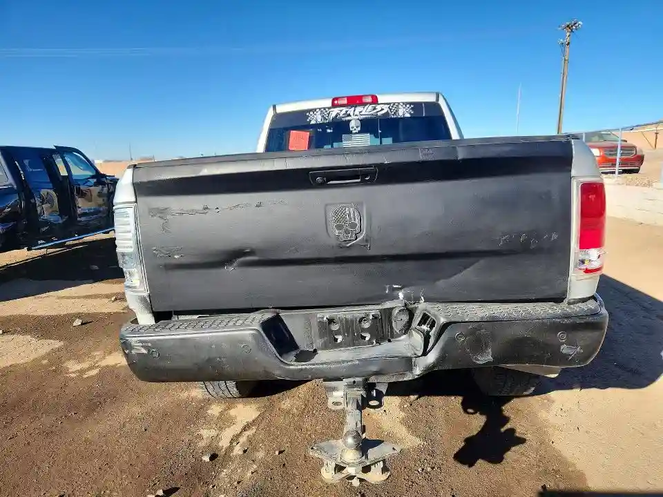 3C6UR5FL8HG755143 2017 RAM 2500-5