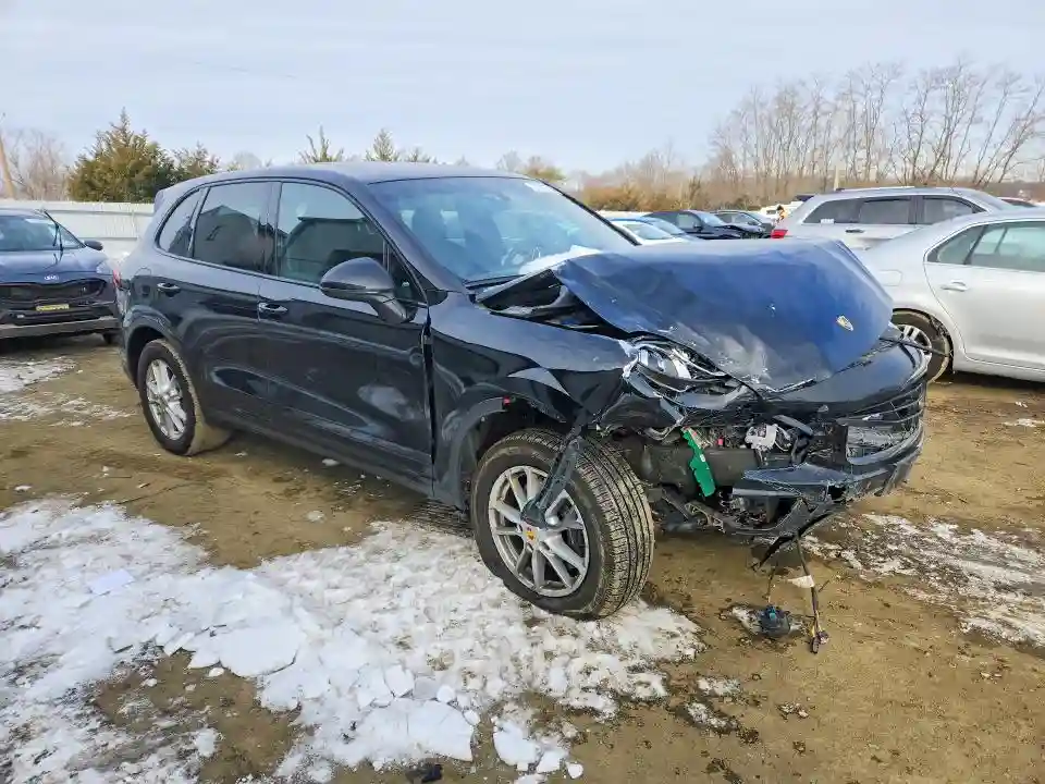 WP1AA2A20GKA12689 2016 PORSCHE CAYENNE-3