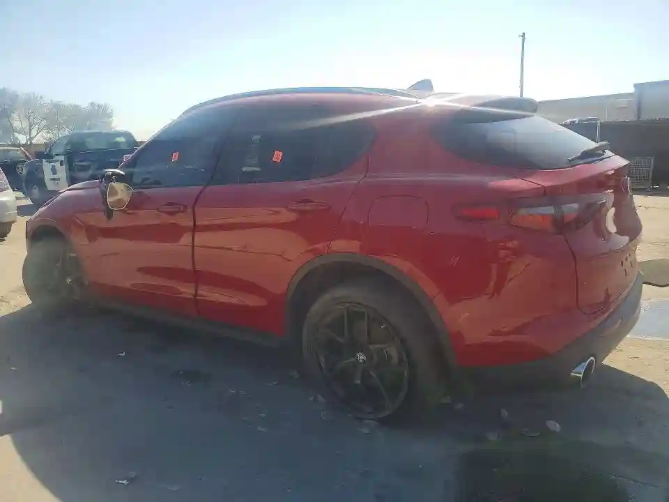 ZASPAJAN3M7C98236 2021 ALFA ROMEO STELVIO-1