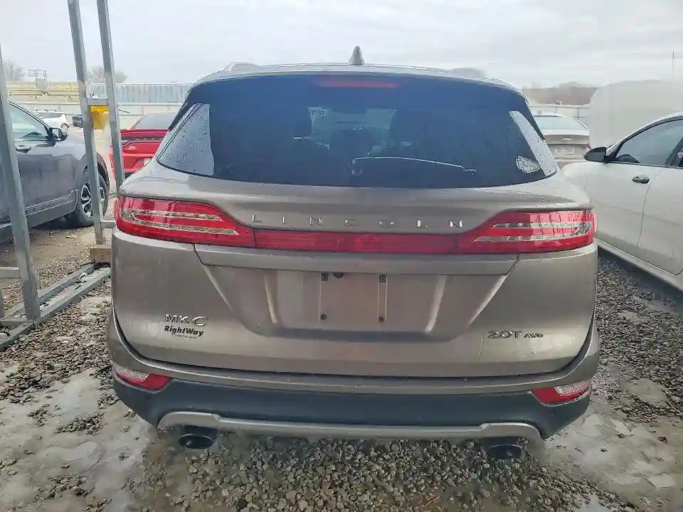 5LMCJ3D95JUL00852 2018 LINCOLN MKC-5