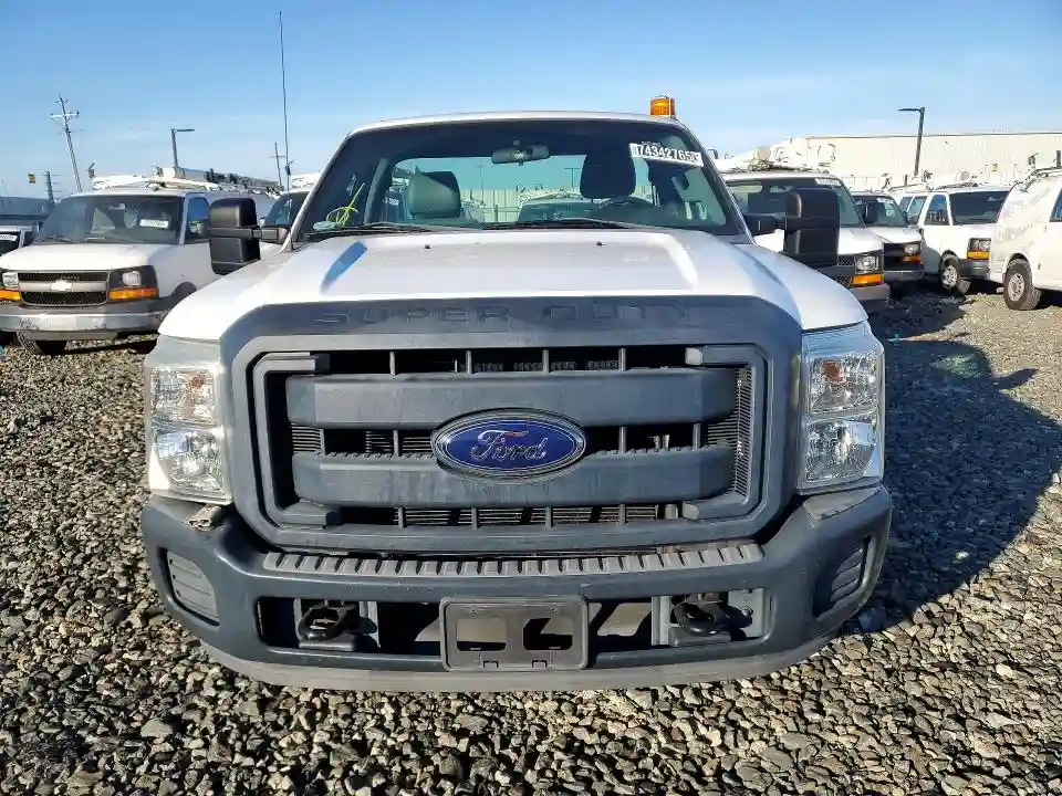1FTBF2A67DEB81922 2013 FORD F250-4