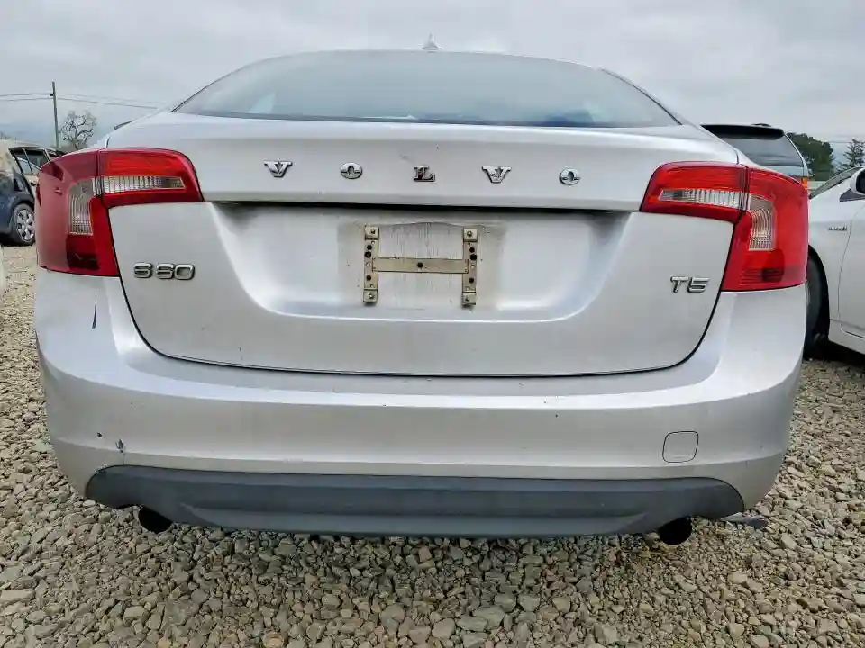 YV1622FS4C2057765 2012 VOLVO S60-5