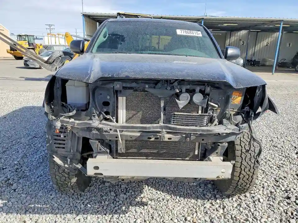 5TFLU4EN6FX118681 2015 TOYOTA TACOMA-4