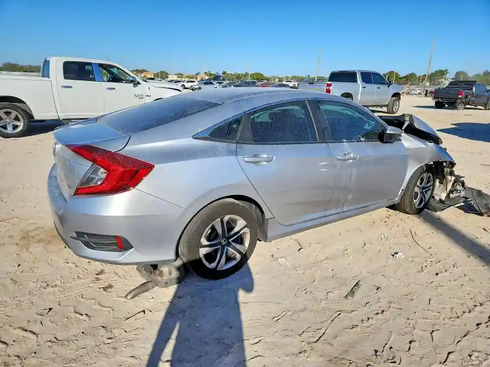 2HGFC2F57JH605633 2018 HONDA CIVIC-2