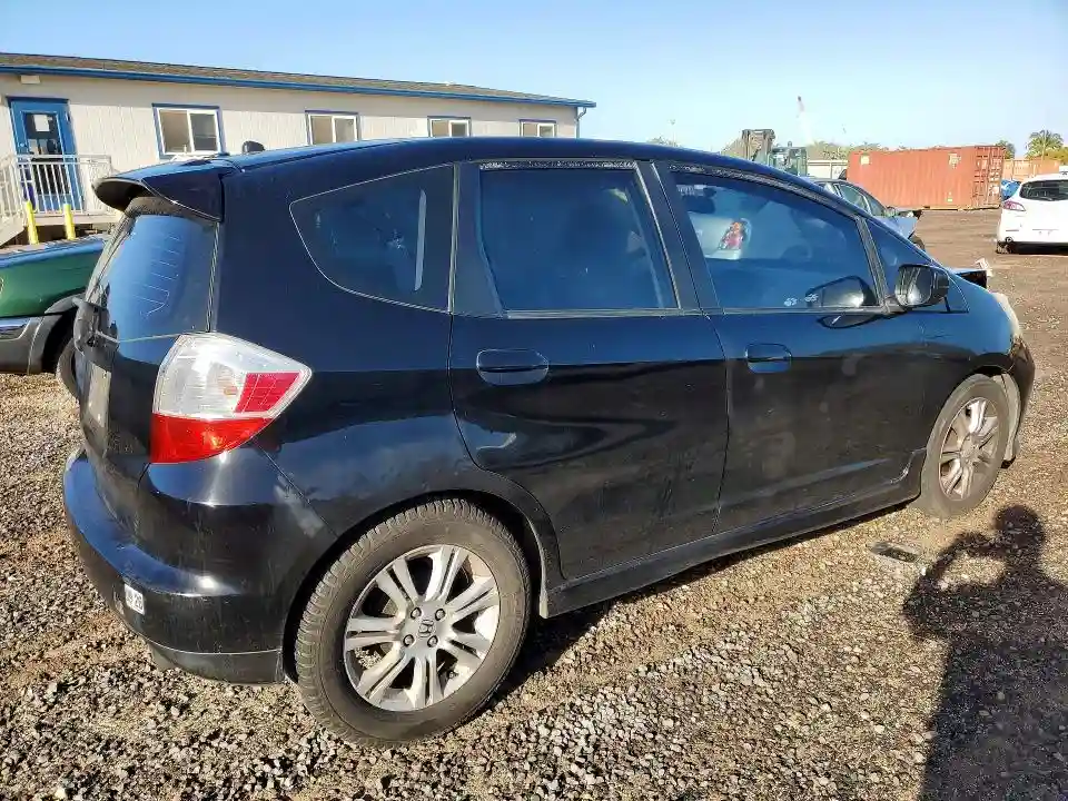 JHMGE8H62AC004329 2010 HONDA FIT-2