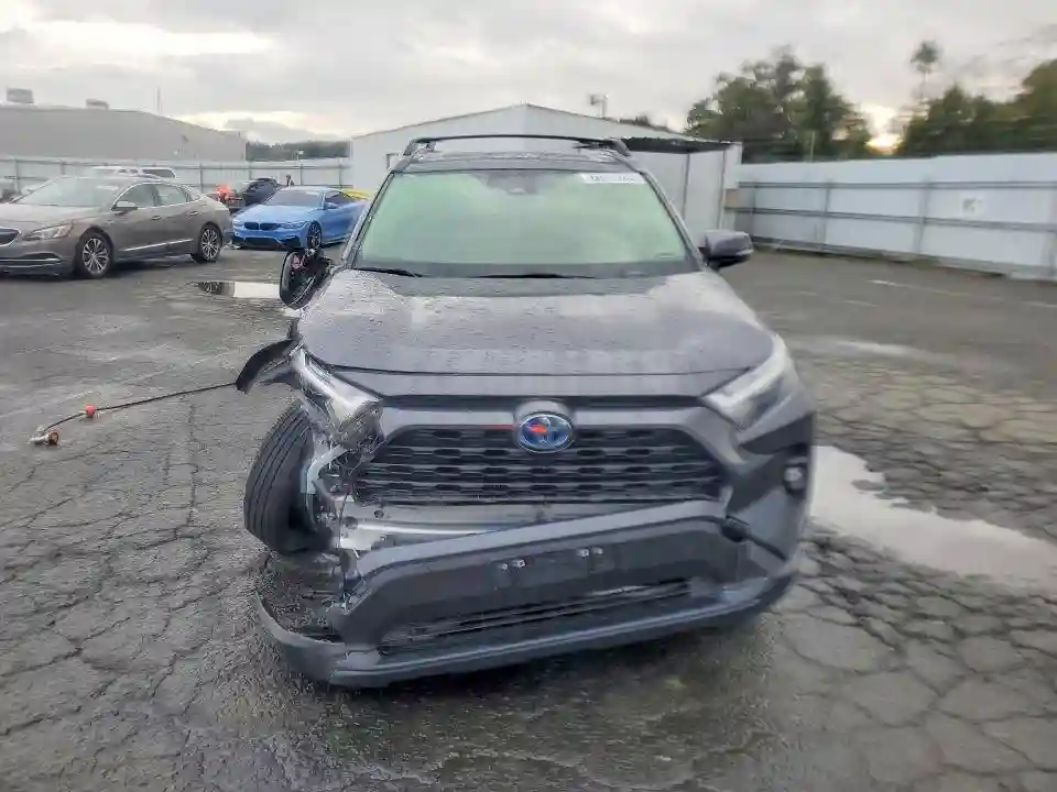 JTMB6RFV5PD087282 2023 TOYOTA RAV4-4