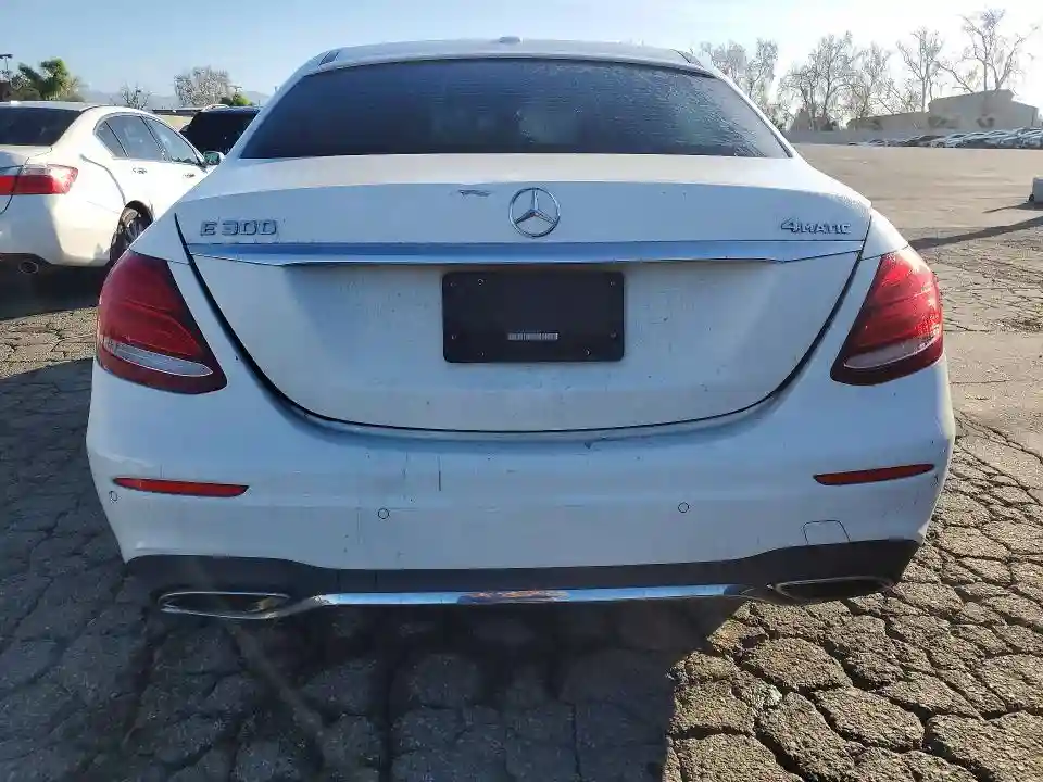 WDDZF4KB8HA098329 2017 MERCEDES-BENZ E-CLASS-5