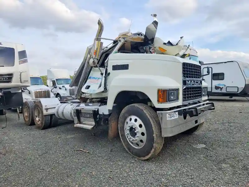 1M1PN4GY2SM015212 2025 MACK ALL MODELS-0