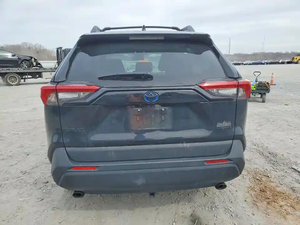 2T3UWRFVXRW239233 2024 TOYOTA RAV4 WOODL-5