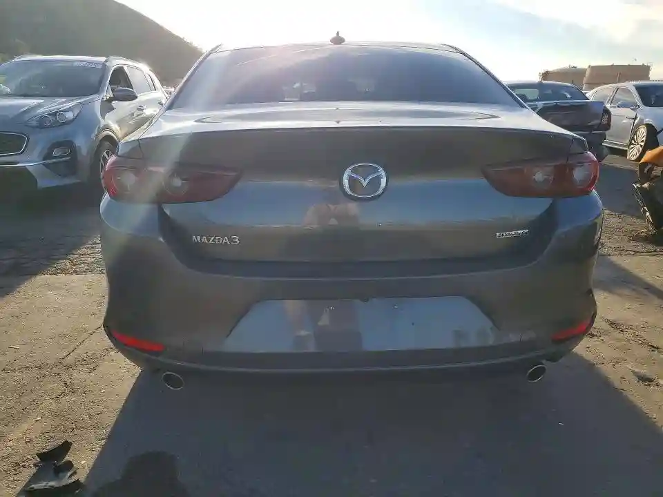 3MZBPADL0NM308897 2022 MAZDA 3-5