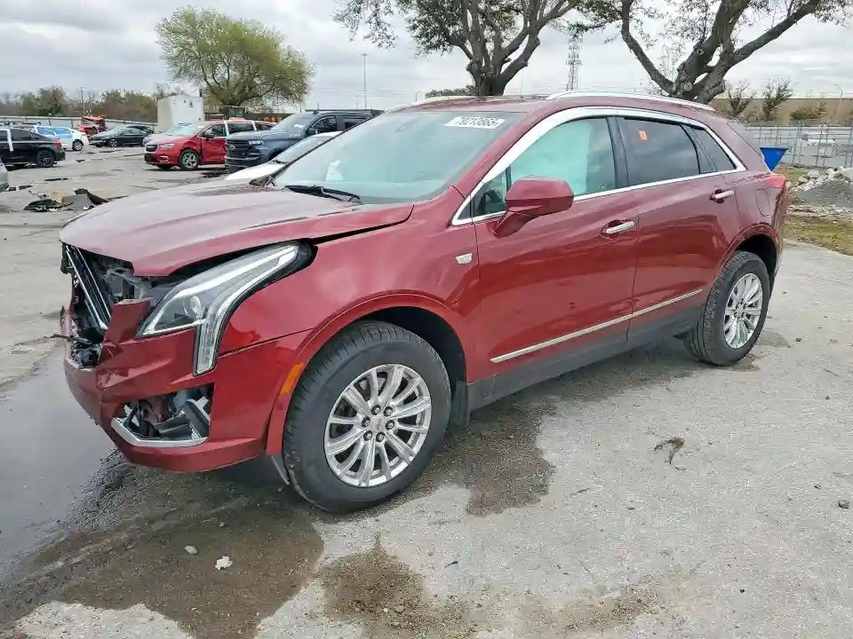 1GYKNARS1HZ179705 2017 CADILLAC XT5-0