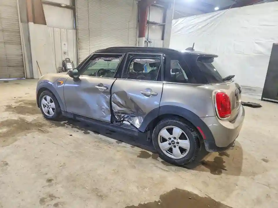 WMWXU1C53J2F93083 2018 MINI COOPER-1