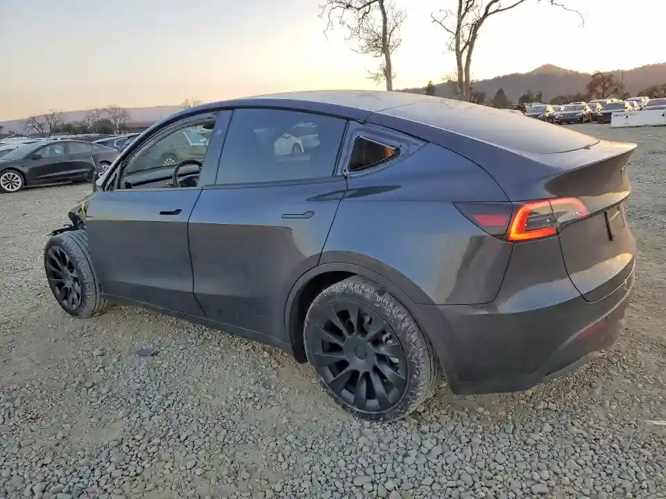 7SAYGDED7RF113298 2024 TESLA MODEL Y-1