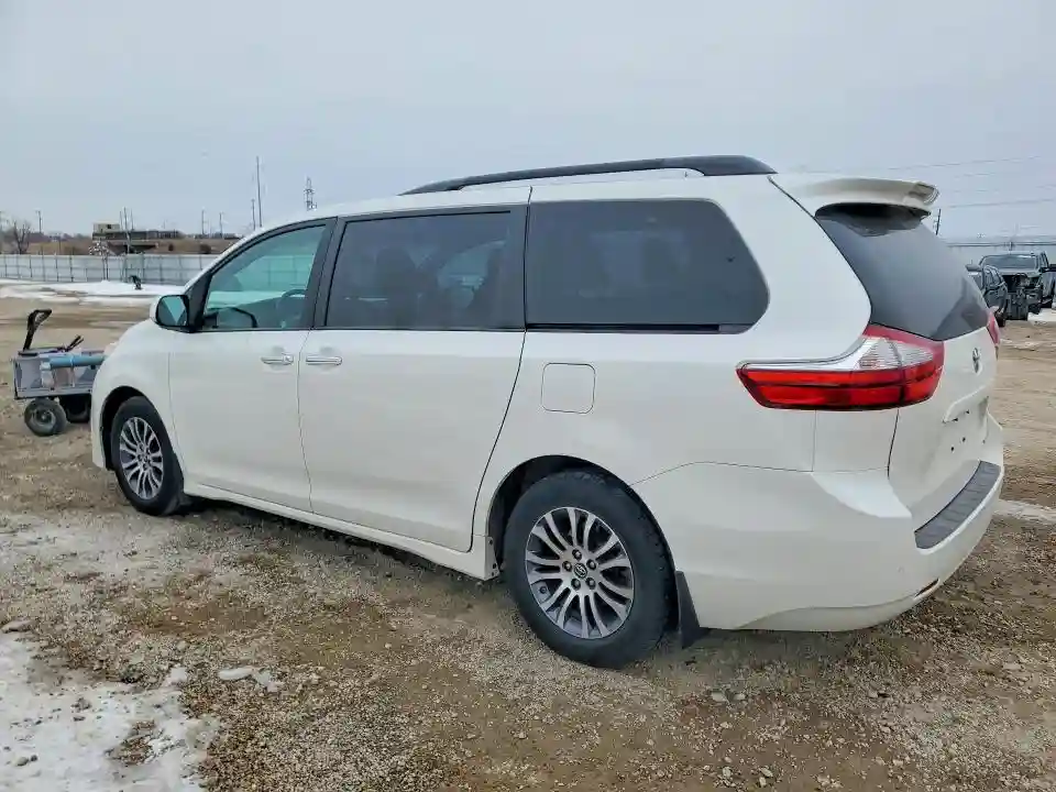 5TDYZ3DC5KS995504 2019 TOYOTA SIENNA-1