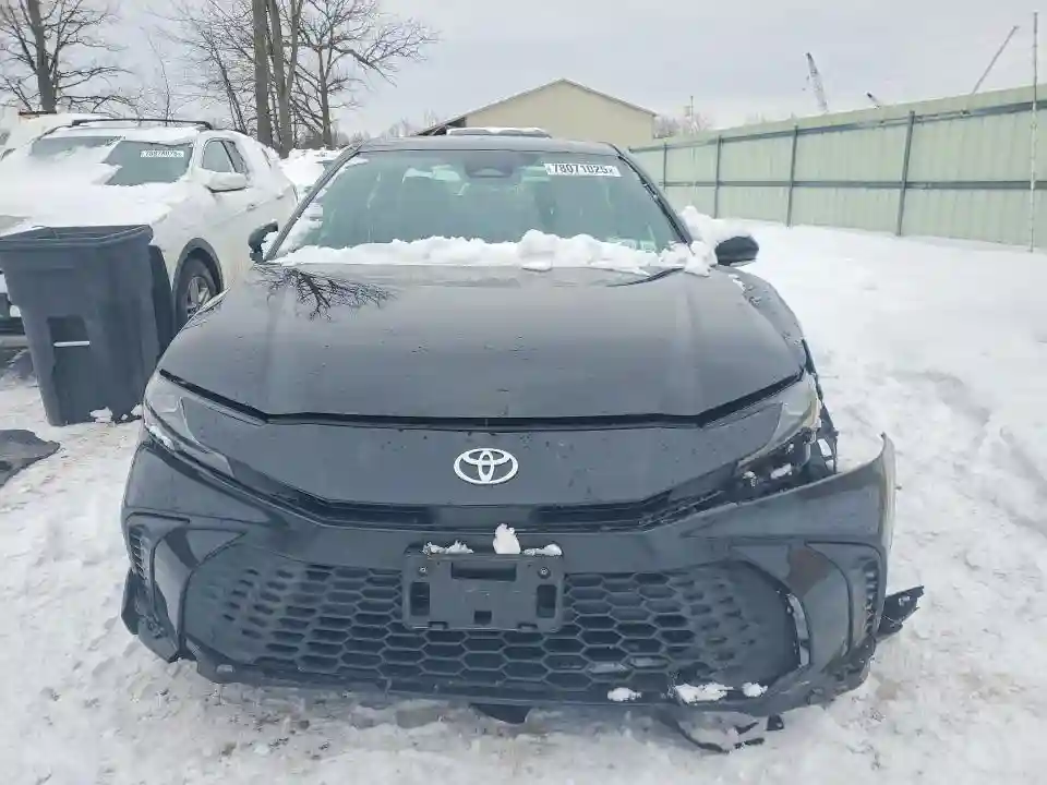 4T1DBADK0SU004554 2025 TOYOTA CAMRY-4