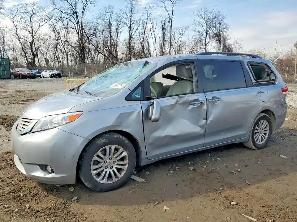 5TDYK3DC1ES407512 2014 TOYOTA SIENNA-0