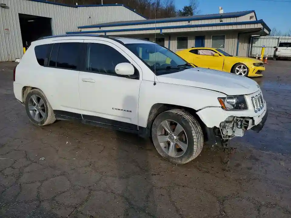 1C4NJDEB3HD129374 2017 JEEP COMPASS-3