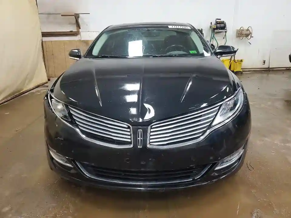 3LN6L2JK9ER835966 2014 LINCOLN MKZ-4
