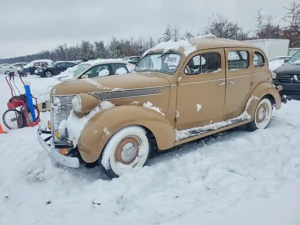 5561925 1937 DESOTO HAWKEYE-0