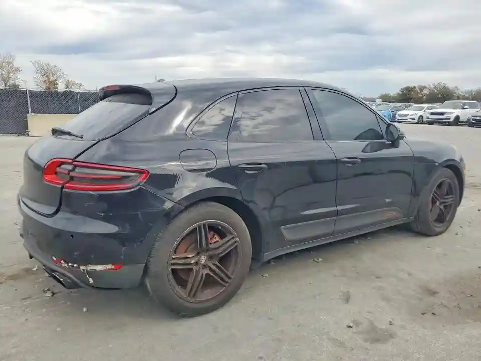 WP1AB2A50GLB50282 2016 PORSCHE MACAN-2
