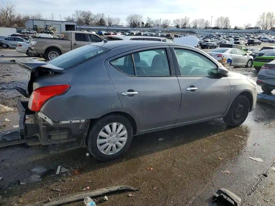 3N1CN7AP7KL864328 2019 NISSAN VERSA-2