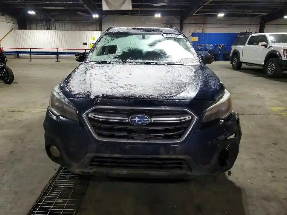 4S4BSETC6J3342070 2018 SUBARU OUTBACK-4