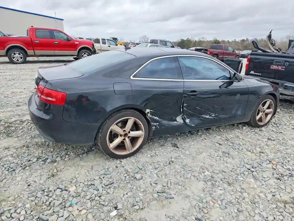 WAULFAFRXAA046810 2010 AUDI A5-2