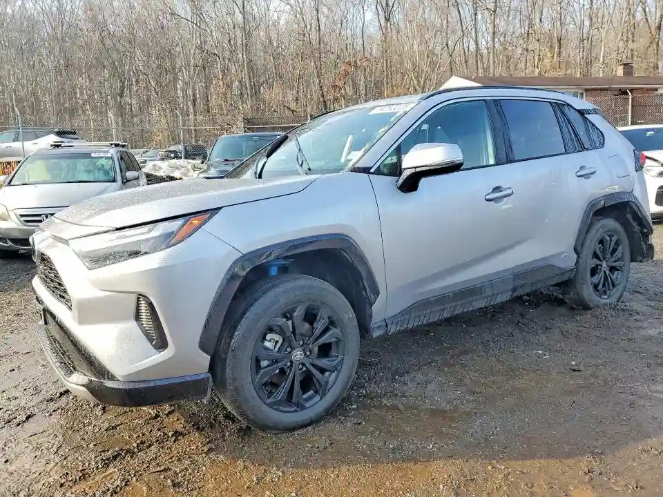 4T3T6RFV0SU180372 2025 TOYOTA RAV4 HYBRID-0