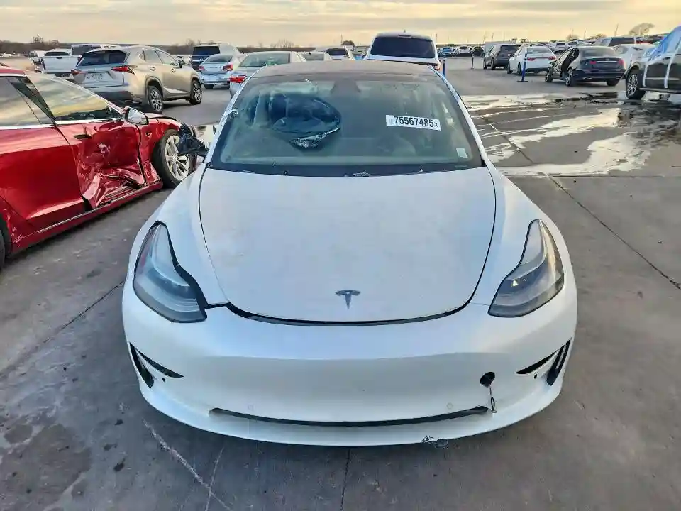 5YJ3E1EA1MF996096 2021 TESLA MODEL 3-4