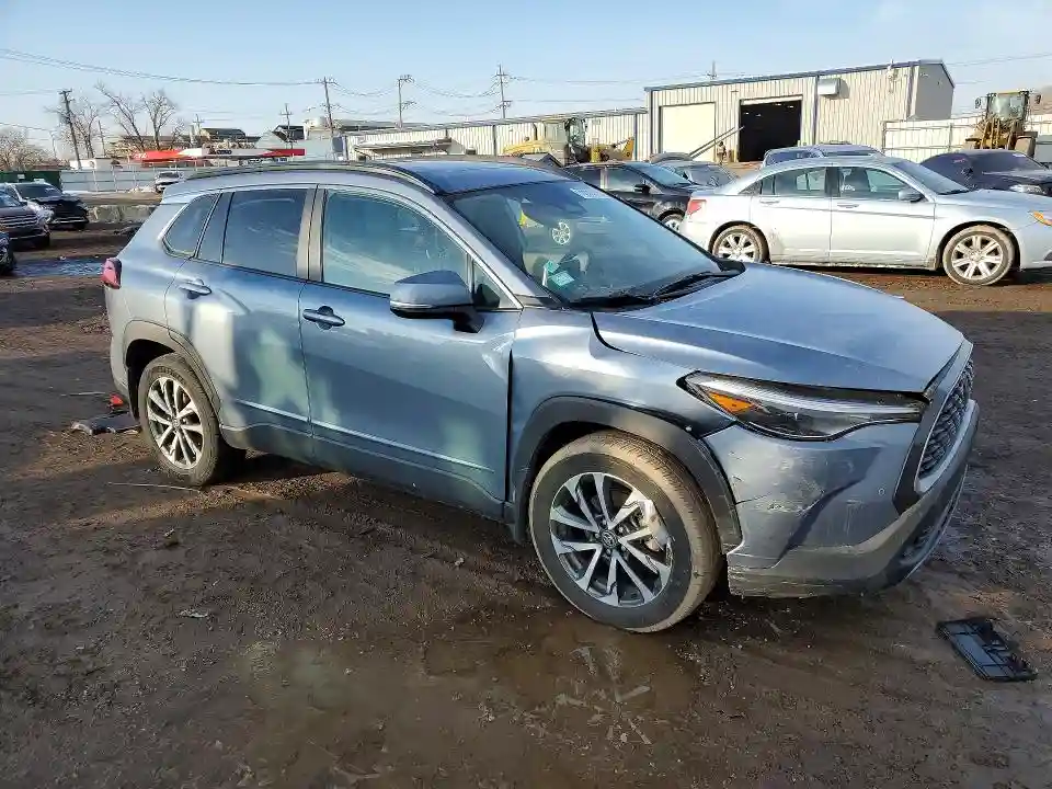 7MUDAABGXRV115011 2024 TOYOTA COROLLA CR-3