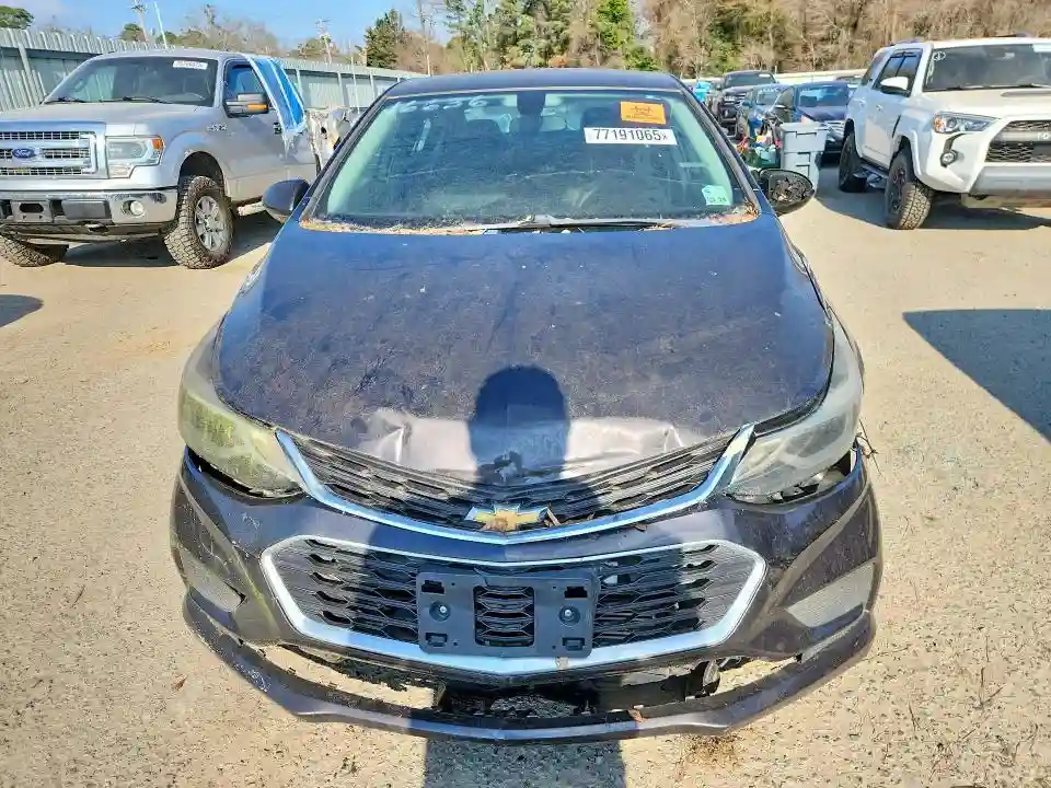 1G1BE5SM1H7126452 2017 CHEVROLET CRUZE-4