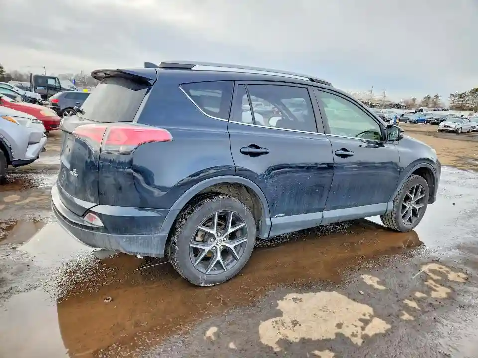 JTMJJREV5HD123193 2017 TOYOTA RAV4-2