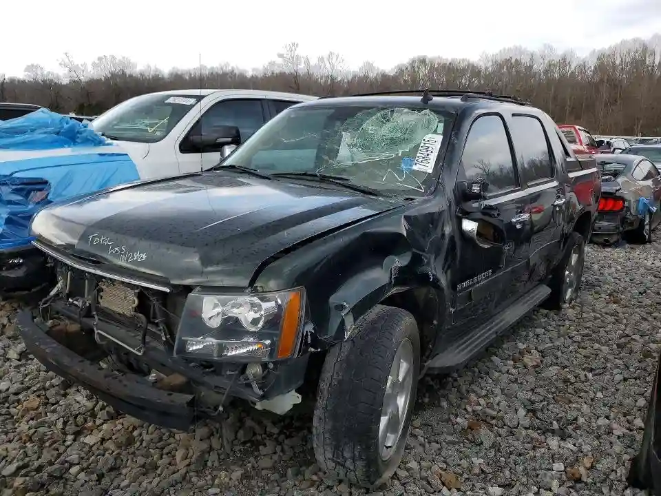 3GNMCFE05DG288014 2013 CHEVROLET AVALANCHE-0