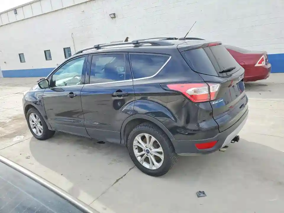 1FMCU9GD1JUB44578 2018 FORD ESCAPE-1