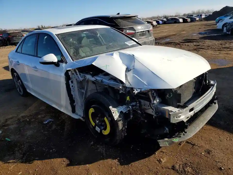 WAUEAAF44MA015410 2021 AUDI A4-3