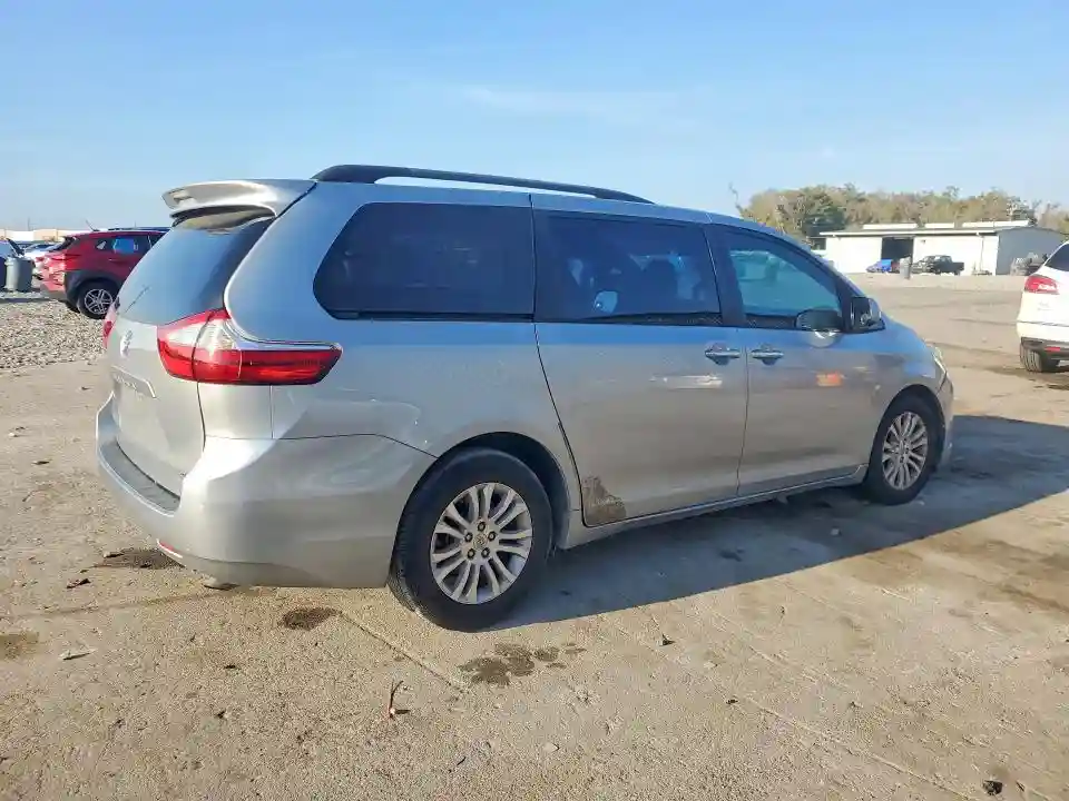 5TDYK3DCXFS532445 2015 TOYOTA SIENNA-2