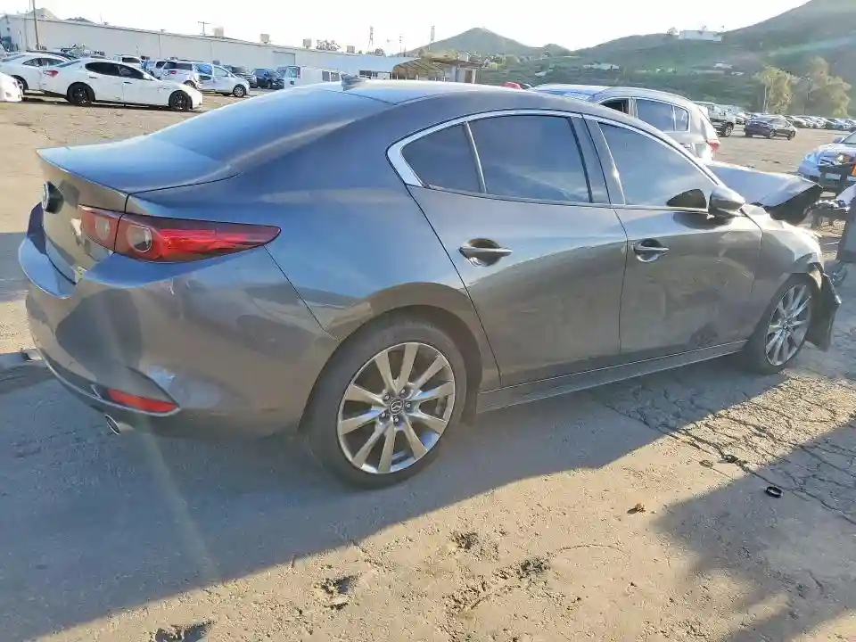 3MZBPADL0NM308897 2022 MAZDA 3-2