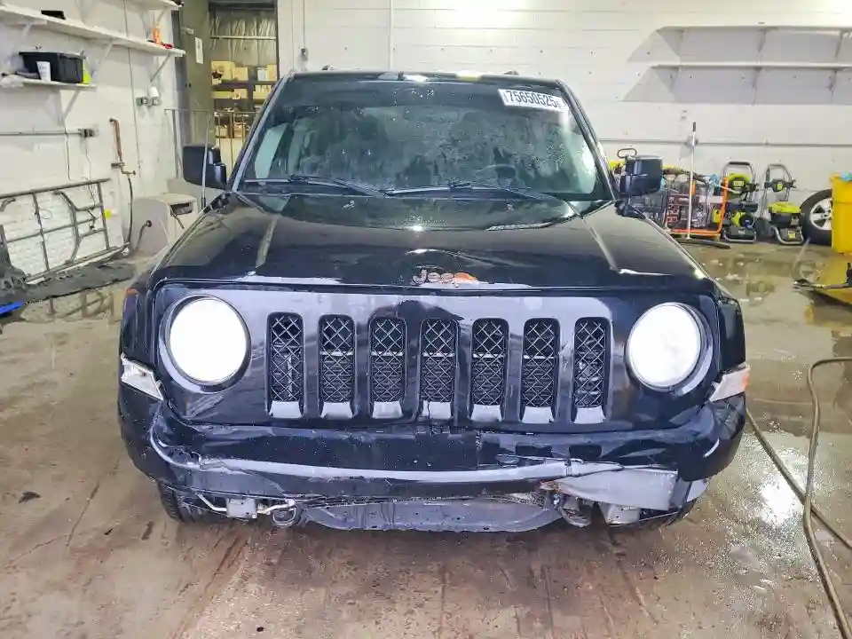 1C4NJPFA1CD639741 2012 JEEP PATRIOT-4