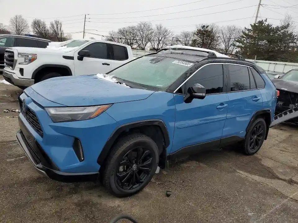 4T3E6RFV8NU071090 2022 TOYOTA RAV4-0