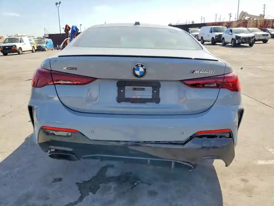WBA83DA03SCT47742 2025 BMW M4-5