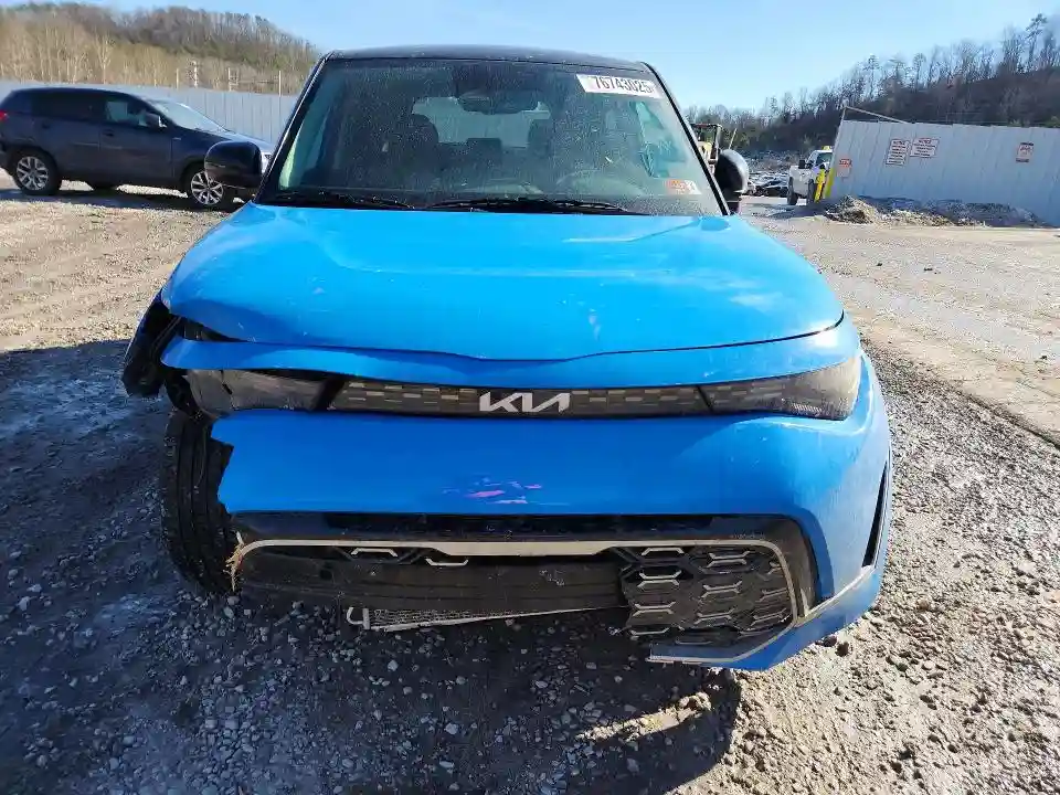 KNDJ53AU9R7227863 2024 KIA SOUL-4