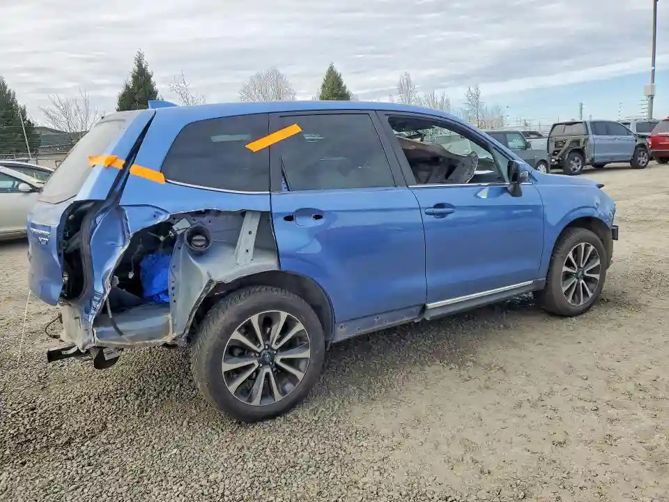 JF2SJGWC9JH480270 2018 SUBARU FORESTER-2