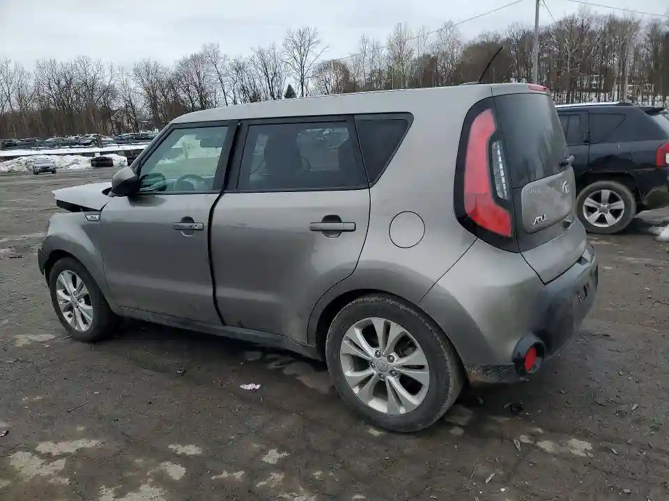 KNDJP3A58G7371453 2016 KIA SOUL-1