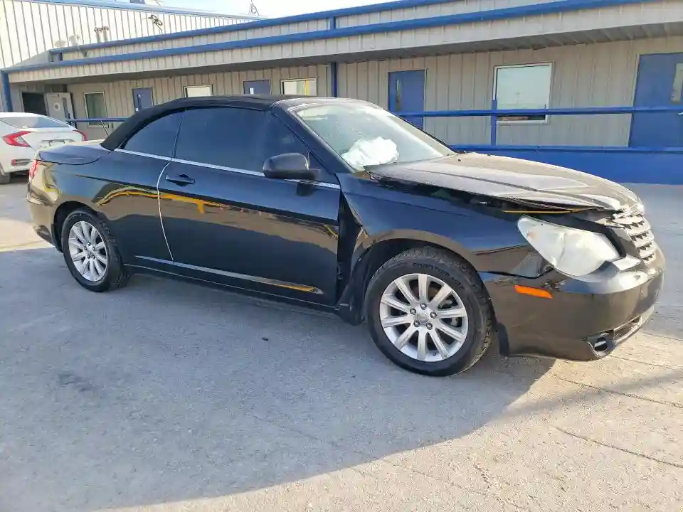 1C3BC5ED8AN142873 2010 CHRYSLER SEBRING-3